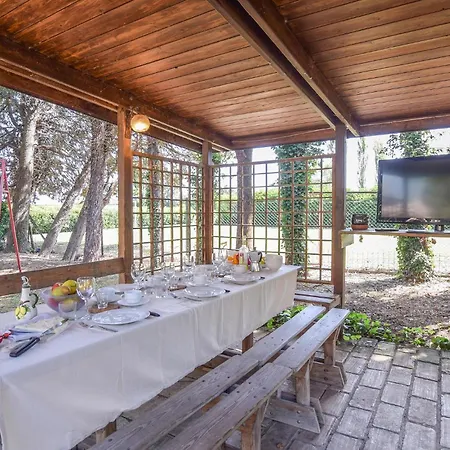 Ferienhaus Amazing In Rivotorto Di Assisi Passaggio di Assisi